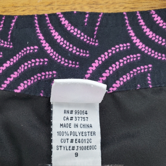 Billabong Shorts - Picture 6 of 12